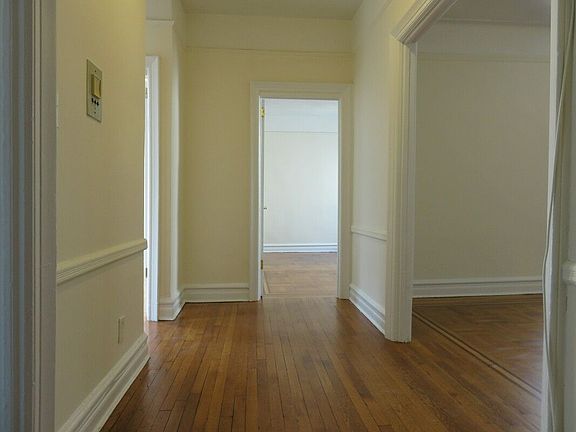 4th image of 901 Washington Ave APT 6M