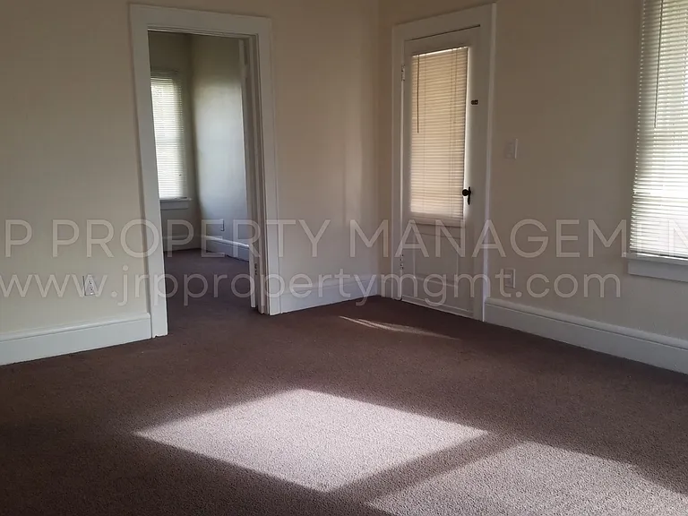 412 N West Ave #2 — Photo 17