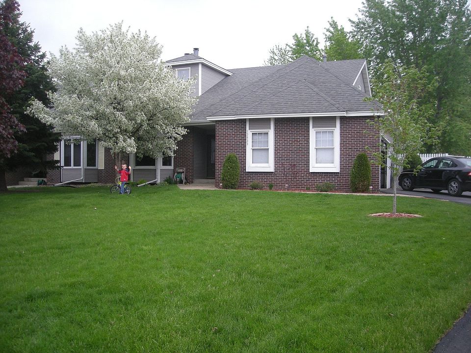 1st image of 13833 Echo Park Ln