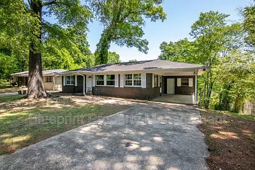 1143 Oakley Dr Photo 1