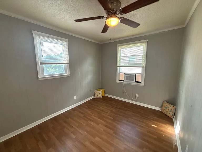 320 Osceola St — Photo 17