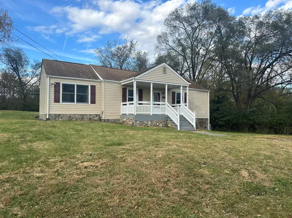 2032 Kessler Rd NE, Roanoke, VA 24012