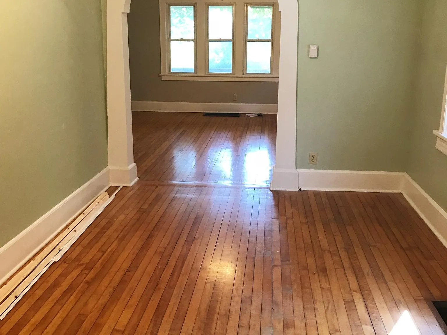 3157 n fratney st — Photo 4