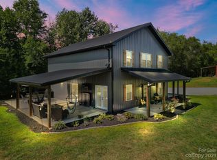 137 Haystack Ln, Olin, NC 28660