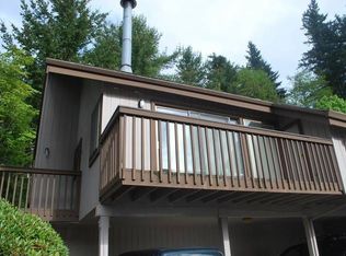 7718 SW Barnes Rd UNIT D, Portland, OR 97225