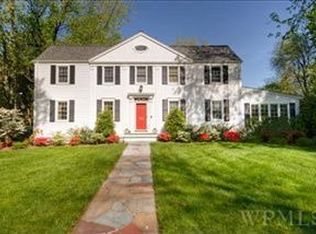 25 Fairway Dr, White Plains, NY 10605