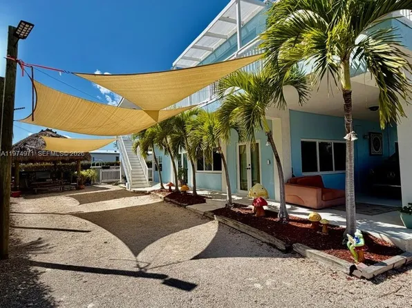 212 Banyan Ln, Tavernier, FL 33070