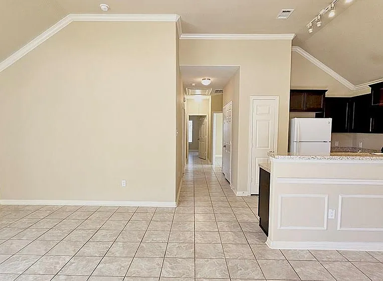8031 Canyon St — Photo 12