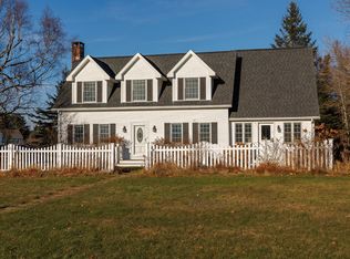 5 Gray Farm Rd, Mount Desert, ME 04660