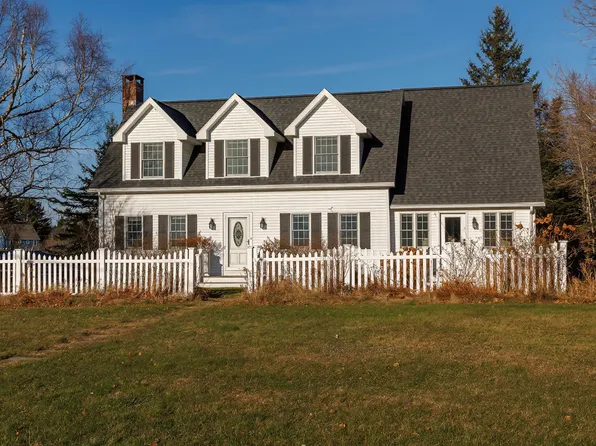 5 Gray Farm Road, Mount Desert, ME 04660