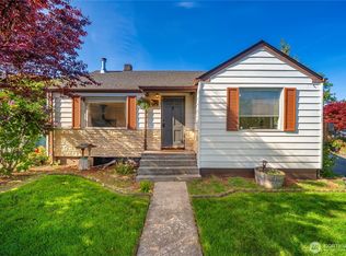 1015 119th St S, Tacoma, WA