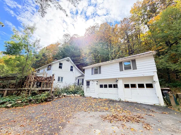 411 Gulf Hill Road, Voorheesville, NY 12186
