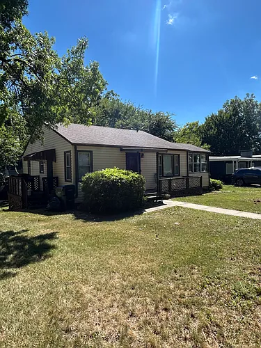 1121 Kiowa St Photo 1