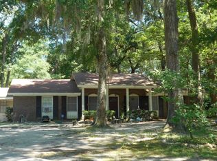 5 Acorn Ct, Savannah, GA 31419