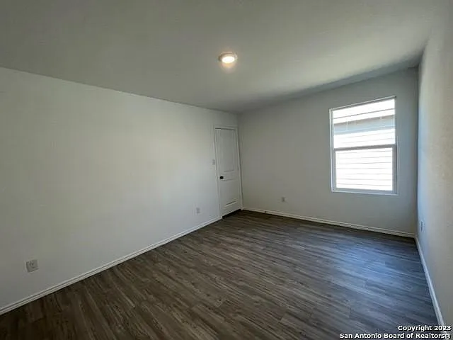 2421 Double Oak Dr — Photo 13