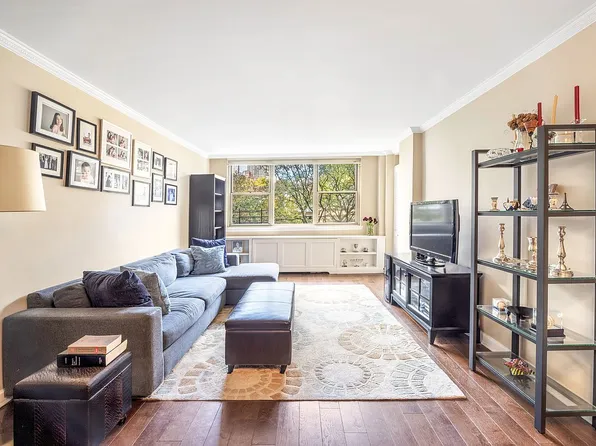 222 E 80th St APT 6F, New York, NY 10075