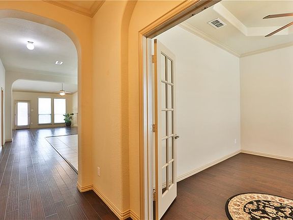 3rd image of 3313 El Dorado Dr