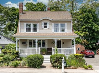 36 Central St, Middleton, MA 01949