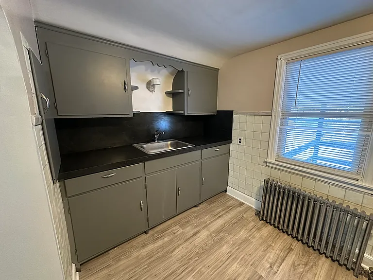 1086 Niagara Falls Blvd #3 — Photo 4