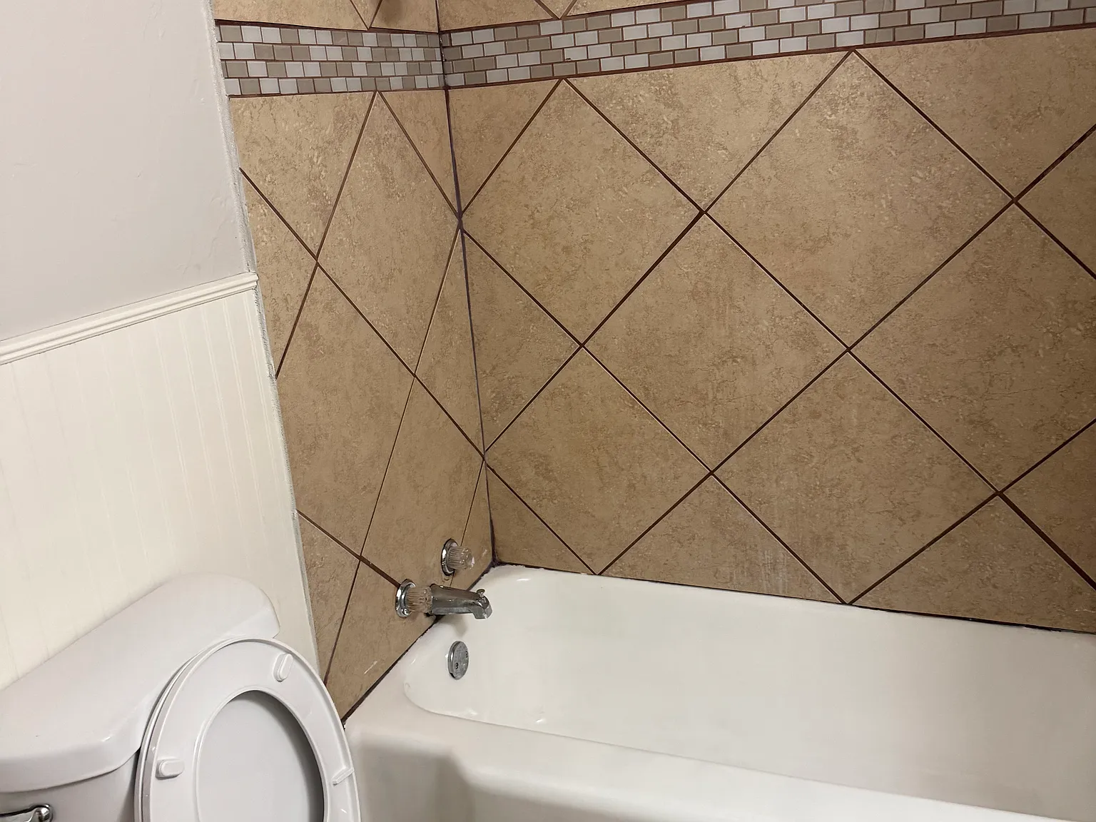 2 bed, 910 sqft, $1,050 — Photo 4