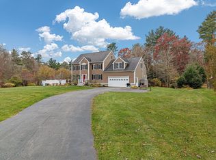 291 County Rd, Marion, MA 02738