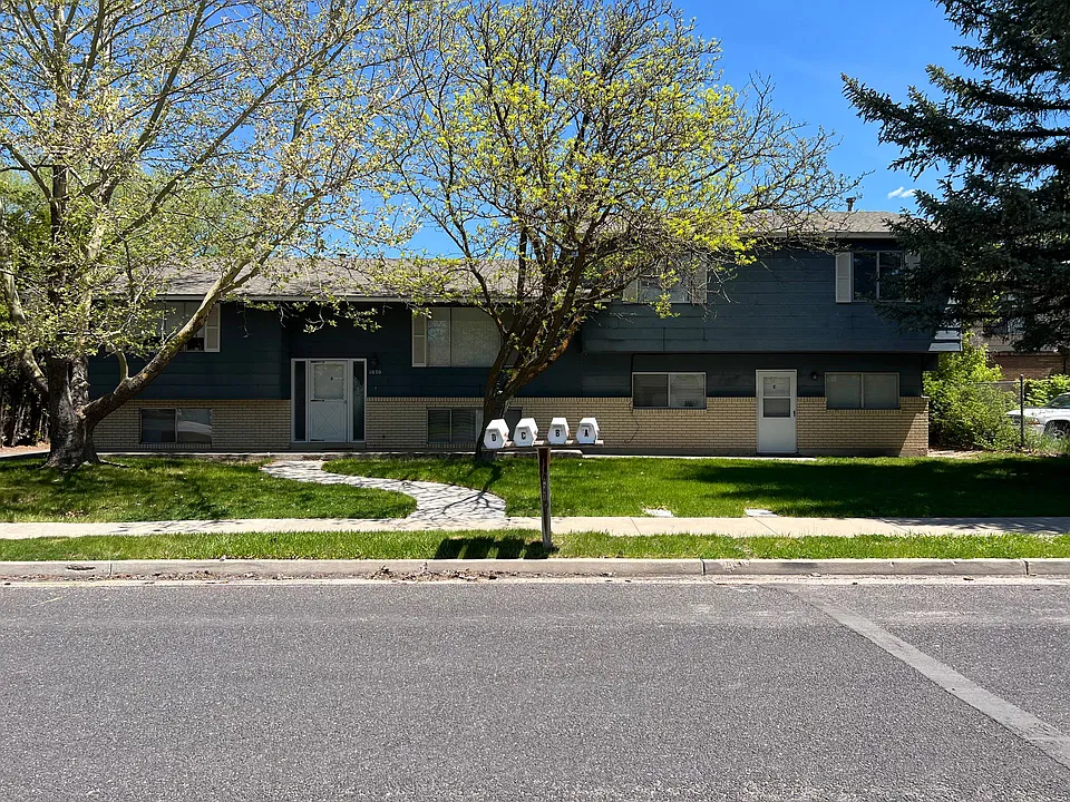 1030 N 250 W