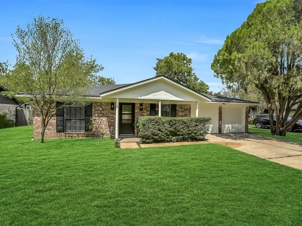 12326 Brandywyne Dr, Houston, TX 77077