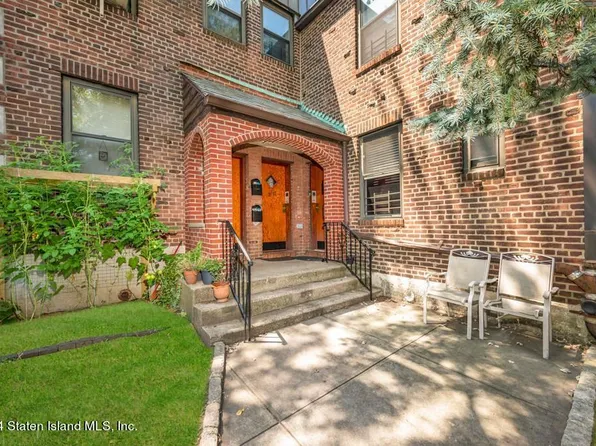 21-16 79th St, East Elmhurst, NY 11370