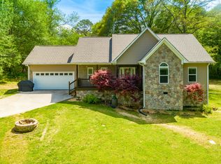 41 Durgin Hollow Rd, Chickamauga, GA 30707