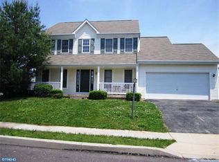 422 Larchwood Dr, Limerick, PA 19468