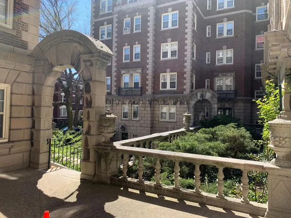 3 Arlington St APT 5, Cambridge, MA 02140
