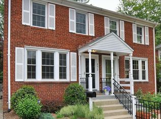 2617 S Veitch St, Arlington, VA 22206