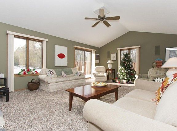 4th image of 5027 Chableau Dr SW