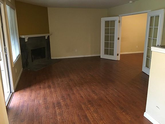 3rd image of 14510 124th Ave NE APT 2A