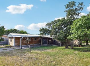 780 Mountain Dr, Kerrville, TX 78028