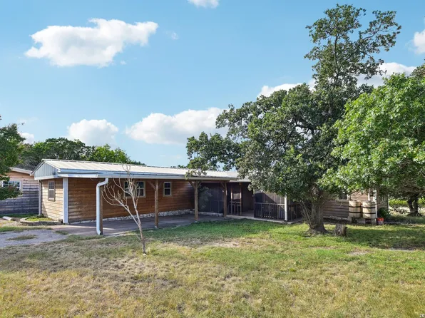 780 Mountain Dr, Kerrville, TX 78028