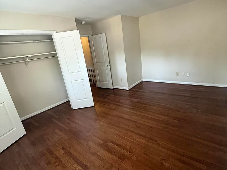 2616 Noble Rd #D — Photo 8