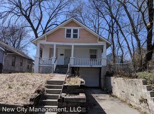 3112 Chelsea Ave, Kansas City, MO 64128