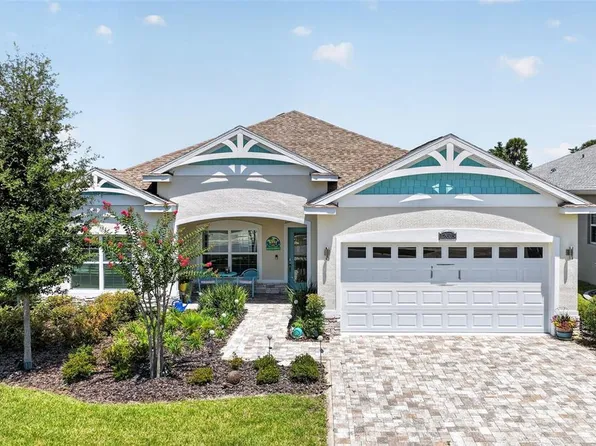 12615 NE 49th Dr, Oxford, FL 34484