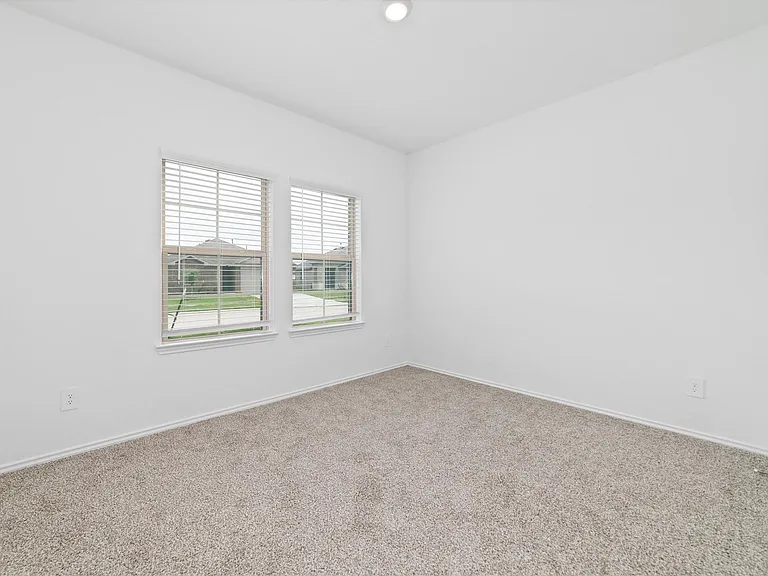 21519 Violet Ridge Rd — Photo 15