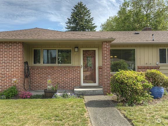 2nd image of 4605 18th Avenue SE