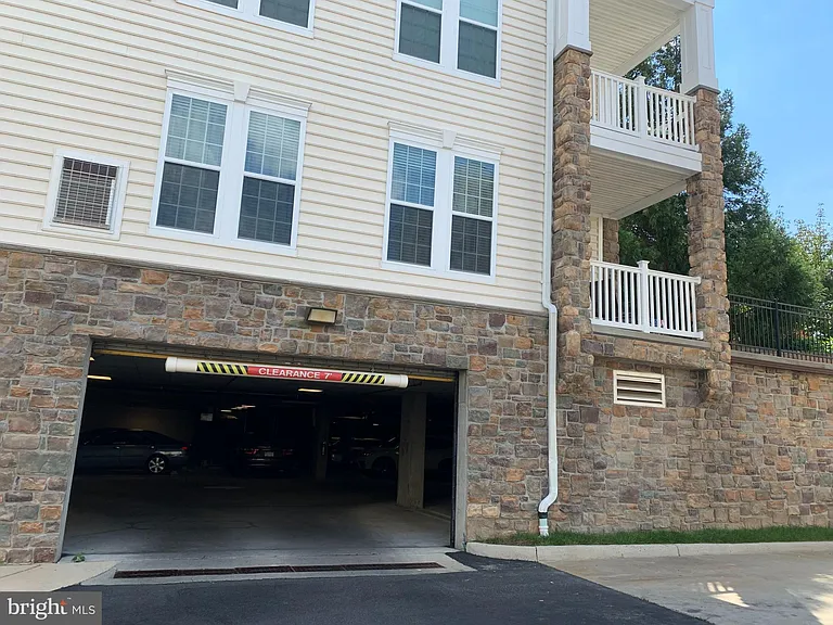 24701 Byrne Meadow Sq #200 — Photo 32