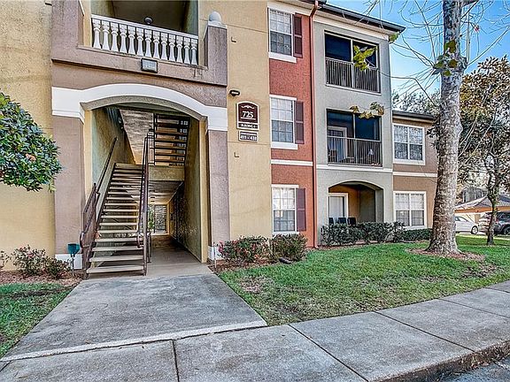 3rd image of 725 Crest Pines Dr APT 418