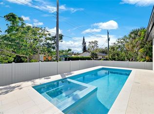 1248 Trail Terrace Dr, Naples, FL 34103