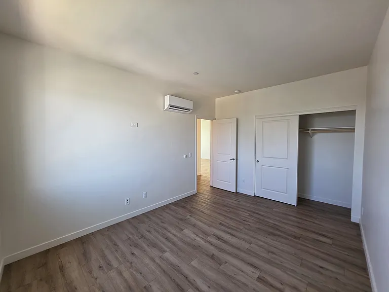 312 N Palm Ave #304 — Photo 9