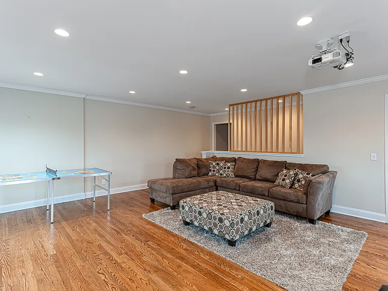 119 Seaside Ave #A — Photo 18