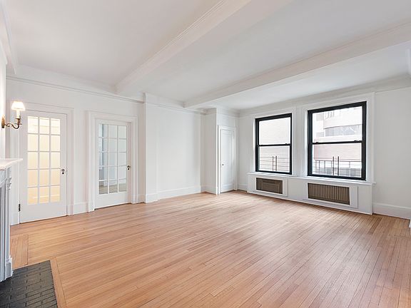 4th image of 212 E 48th St APT 9B