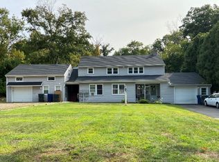 692 Back Rd, North Windham, CT 06256
