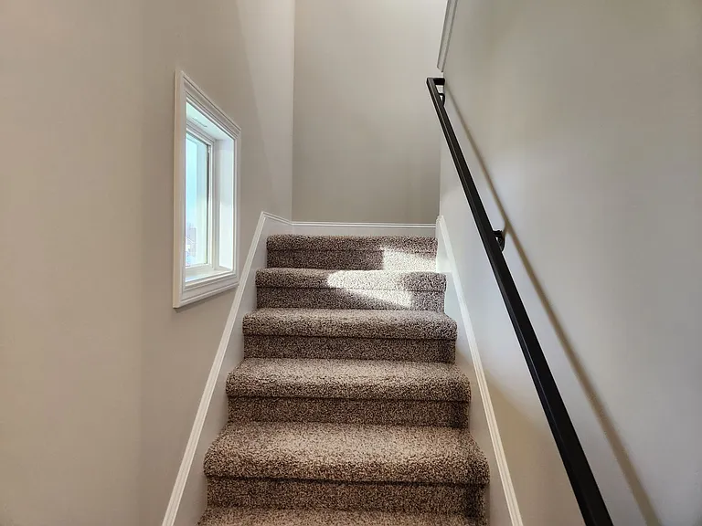 219 Donegal Dr — Photo 16