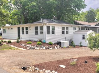 N1569 Linn Rd, Lake Geneva, WI 53147